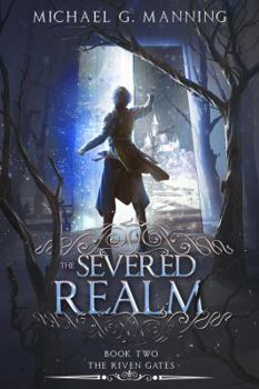 Paperback The Severed Realm Book