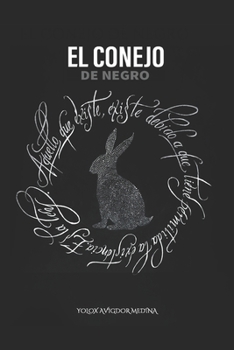 Paperback El conejo de negro [Spanish] Book