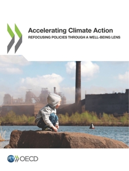 Paperback Accelerating Climate Action Book