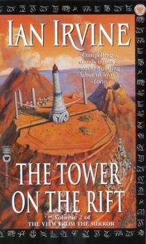 Paperback The Tower on the Rift Book