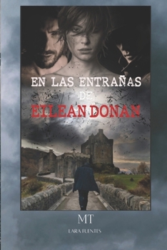 Paperback En Las Entrañas de Eilean Donan [Spanish] Book