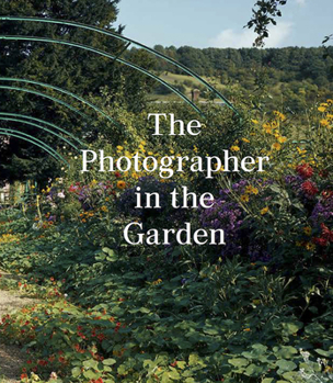 Hardcover The Photographer in the Garden Book