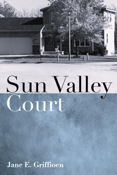Paperback Sun Valley Court Book