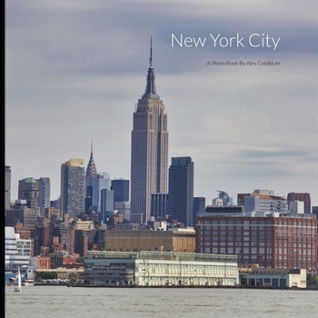 Paperback New York City: A Photo Book