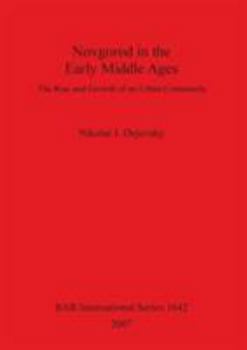 Paperback Novgorod in the Early Middle Ages Book