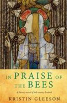 Paperback In Praise of the Bees Book