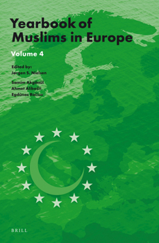 Paperback Yearbook of Muslims in Europe, Volume 4 Book