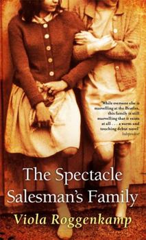 Paperback The Spectacle Salesman's Family Book