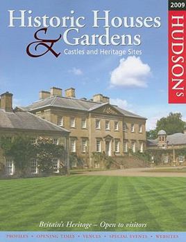 Paperback Hudson's Historic Houses & Gardens: Castles and Heritage Sites Book