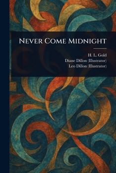 Paperback Never Come Midnight Book