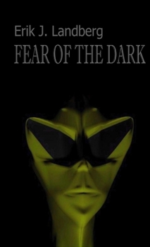 Paperback Fear of the Dark Book