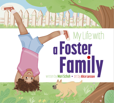Paperback My Life with a Foster Family Book