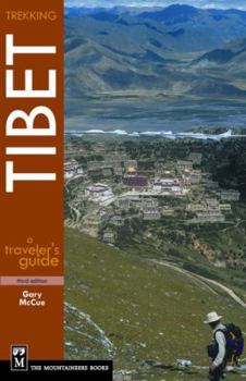 Paperback Trekking Tibet: A Traveler's Guide Book