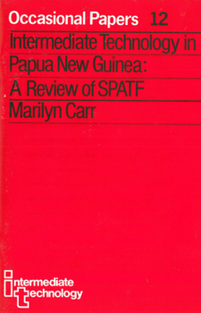 Paperback Intermediate Technology in Papua New Guinea Book