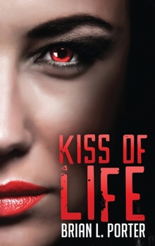 Hardcover Kiss of Life [Large Print] Book