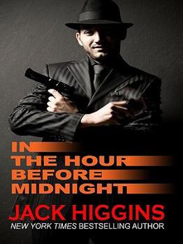 Hardcover In the Hour Before Midnight (Thorndike Press Large Print Famous Authors Series) [Large Print] Book