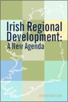 Paperback Irish Regional Development: A New Agenda Book