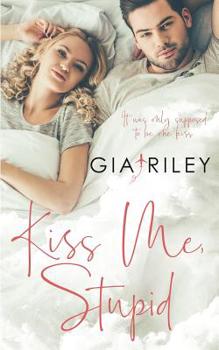 Paperback Kiss Me, Stupid Book