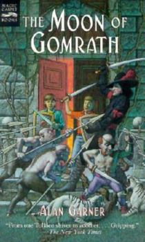 Paperback The Moon of Gomrath: A Tale of Alderley Book