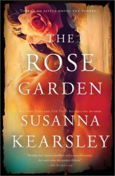 Paperback The Rose Garden Book