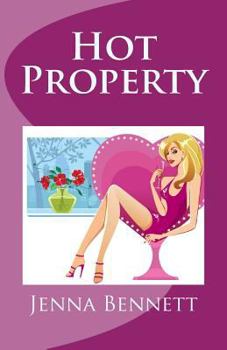 Paperback Hot Property: A Savannah Martin Novel Book
