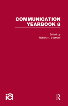 Paperback Communication Yearbook 8 Book