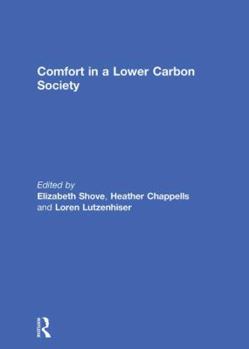 Paperback Comfort in a Lower Carbon Society Book