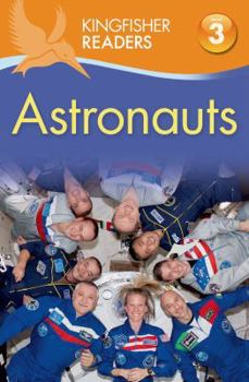Paperback Kingfisher Readers L3: Astronauts Book