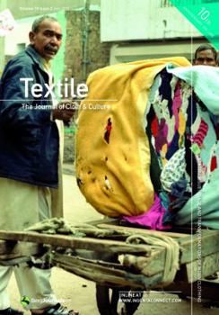 Paperback Textile: The Journal of Cloth & Culture Book