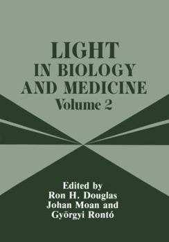 Paperback Light in Biology and Medicine: Volume 2 Book