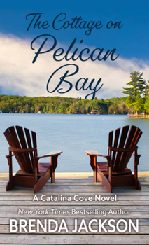 Library Binding The Cottage on Pelican Bay [Large Print] Book