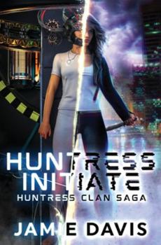 Paperback Huntress Initiate Book