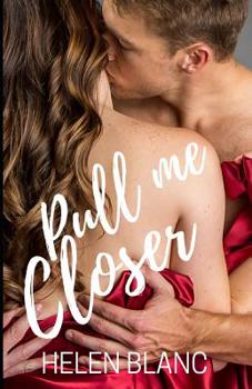 Paperback Pull Me Closer Book