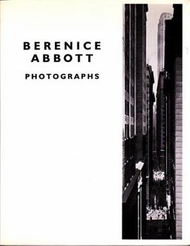 Paperback Berenice Abbott : Photographs Book