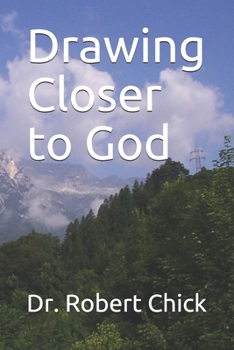 Paperback Drawing Closer to God Book