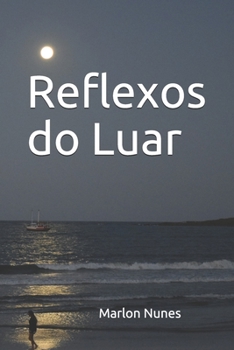 Paperback Reflexos do Luar [Portuguese] Book