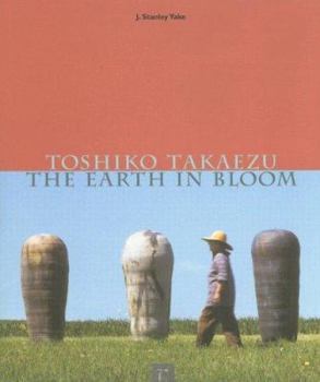 Hardcover Toshiko Takaezu: The Earth in Bloom Book
