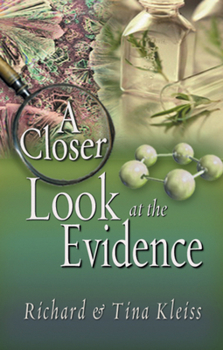 Paperback A Closer Look at the Evidence Book