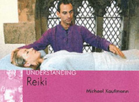 Paperback Understanding Reiki Book