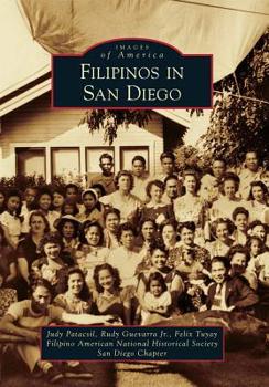 Paperback Filipinos in San Diego Book