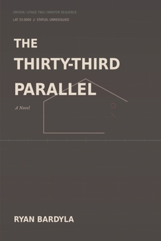 Paperback The Thirty-Third Parallel Book