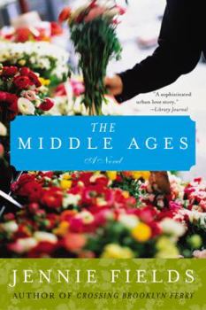 Paperback The Middle Ages Book