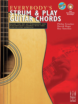 Paperback Everybody's Strum & Play Guitar Chords Book