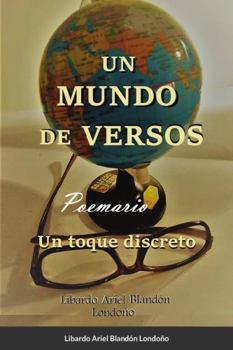 Paperback Un mundo de versos: Un toque discreto [Spanish] Book