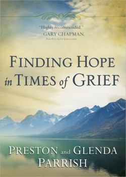 Paperback Finding Hope in Times of Grief Book