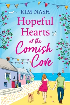 Paperback Hopeful Hearts at the Cornish Cove [Large Print] Book