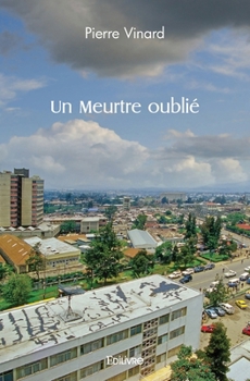 Paperback Un Meurtre oublié [French] Book