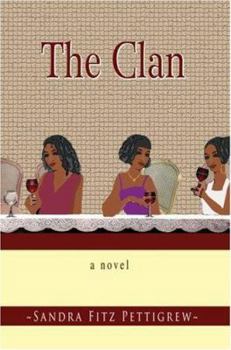 Paperback The Clan Book