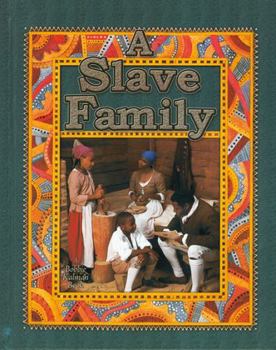 Paperback A Slave Family / Bobbie Kalman & Amanda Bishop Book