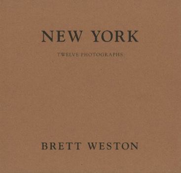 Paperback New York: Twelve Photographs Book